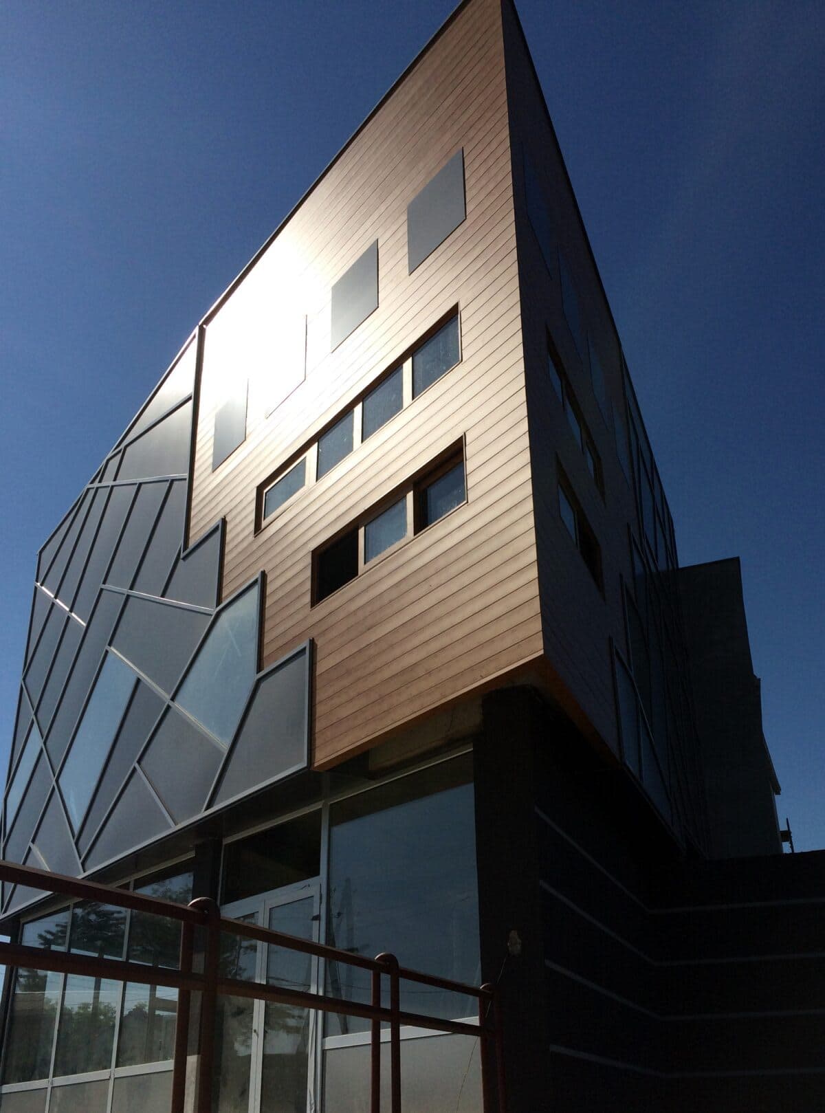 Станбено-Деловен Објект — Маџари, Општина Гази Баба, Скопје