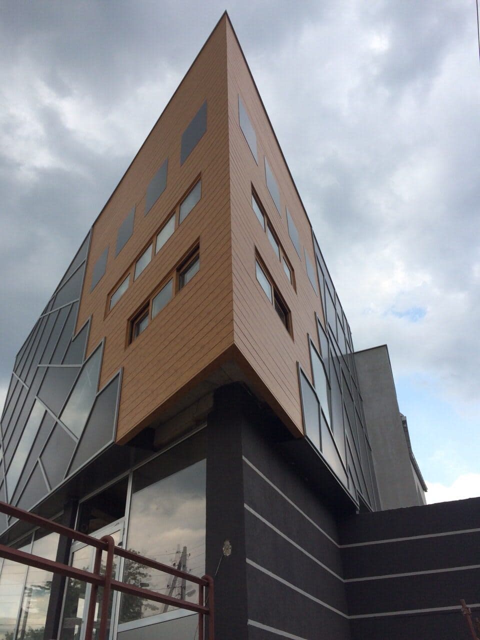 Станбено-Деловен Објект — Маџари, Општина Гази Баба, Скопје 5